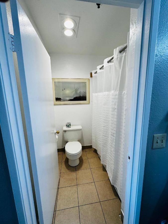 Casa Blanca Express & Suites Cypress Buena Park - Anaheim Area Extérieur photo
